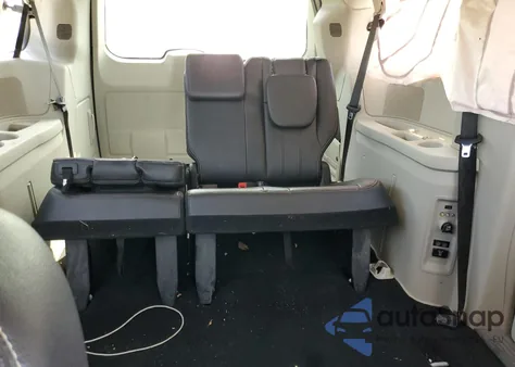 2014 Chrysler Town & Country Touring из США, поврежденный, VIN 2C4RC1BG5ER215997